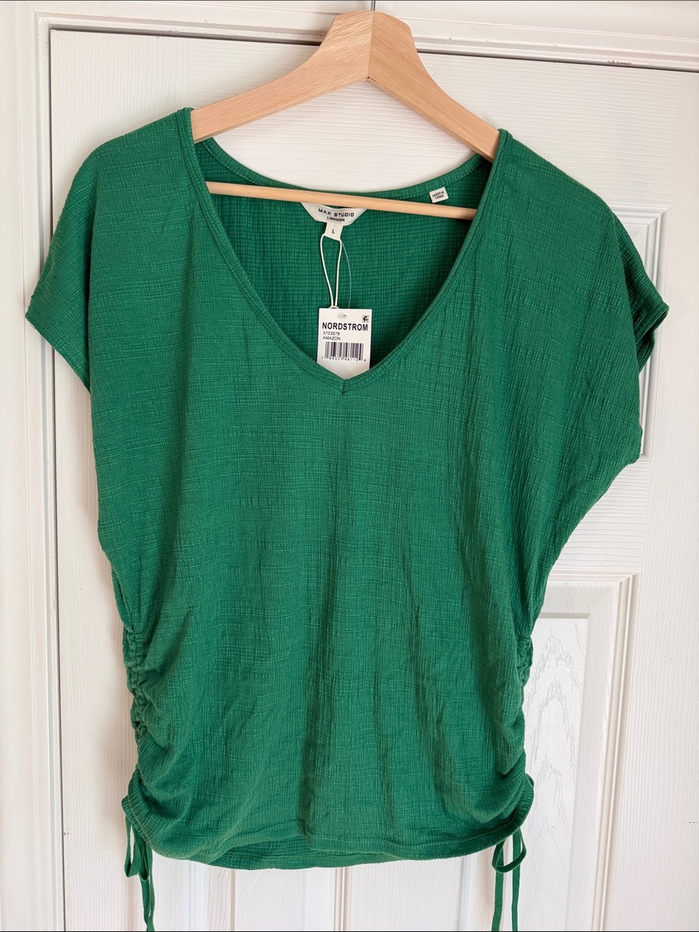 Max Studio Green V-Neck Short Sleeve Ruched-Side Top